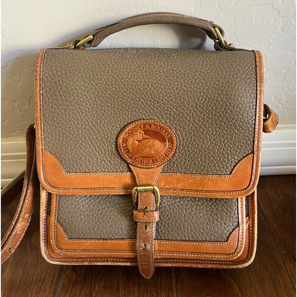 Dooney & Bourke All Weather Leather Crossbody Surrey Carrier Taupe Vtg